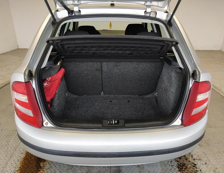 Škoda Fabia 12