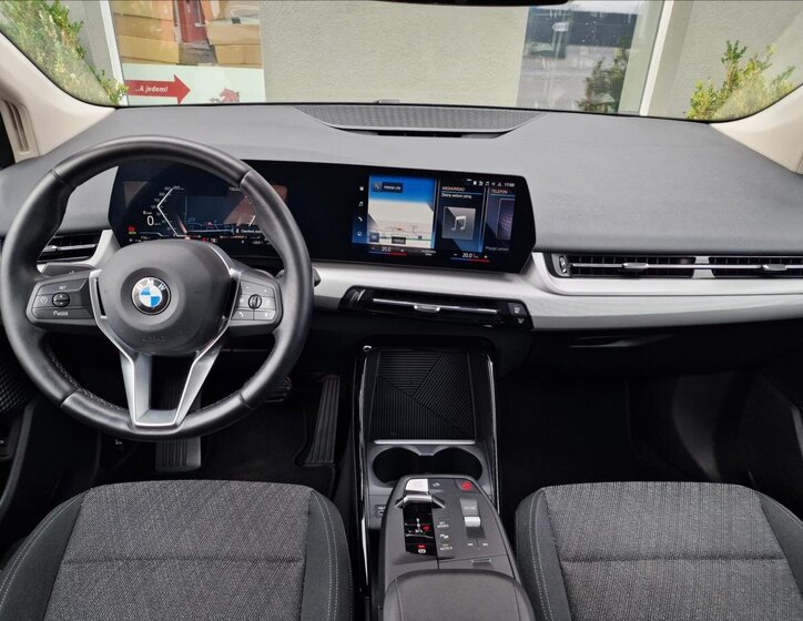 BMW Řada 2 MPV 1,5 l 100 kw