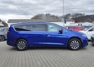 Chrysler Pacifica MPV 3,6 l 214 kw