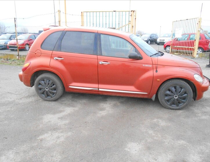 Chrysler PT Cruiser 6