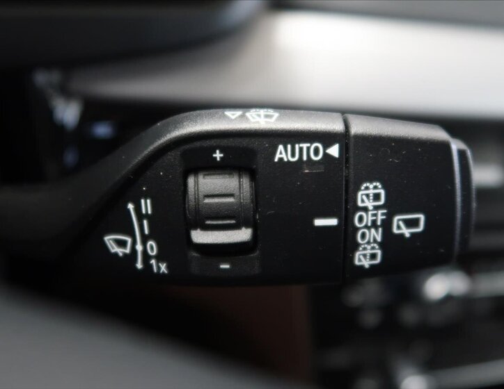 BMW X5 SUV / Terénní 2,0 l 160 kw