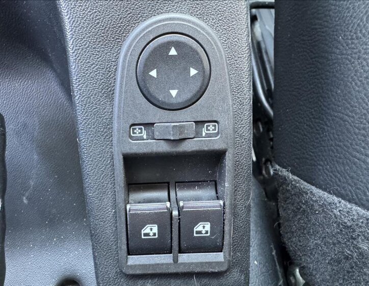 Lada Niva Ostatní 1,7 l 61 kw