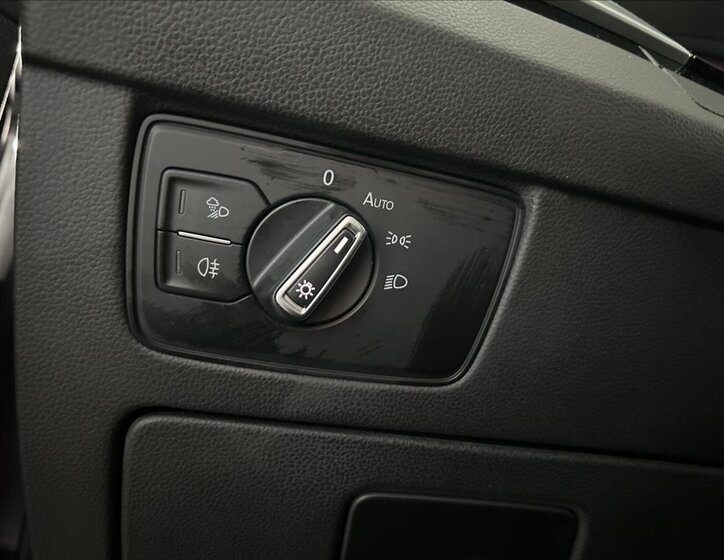 Volkswagen Arteon Kombi 2,0 l 147 kw