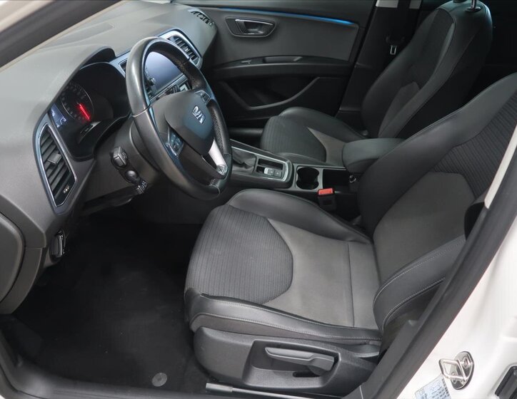 Seat Leon Hatchback 1,4 l 92 kw