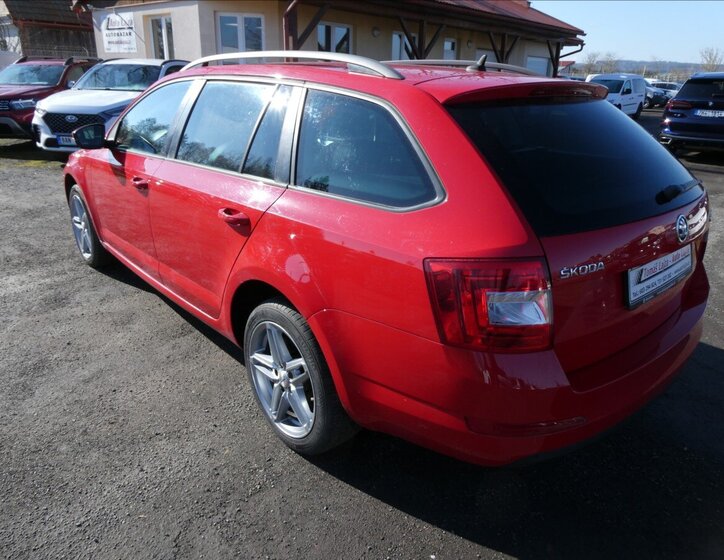 Škoda Octavia Kombi 1,6 l 77 kw