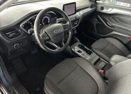 Ford Focus Hatchback 999,0 92 kw