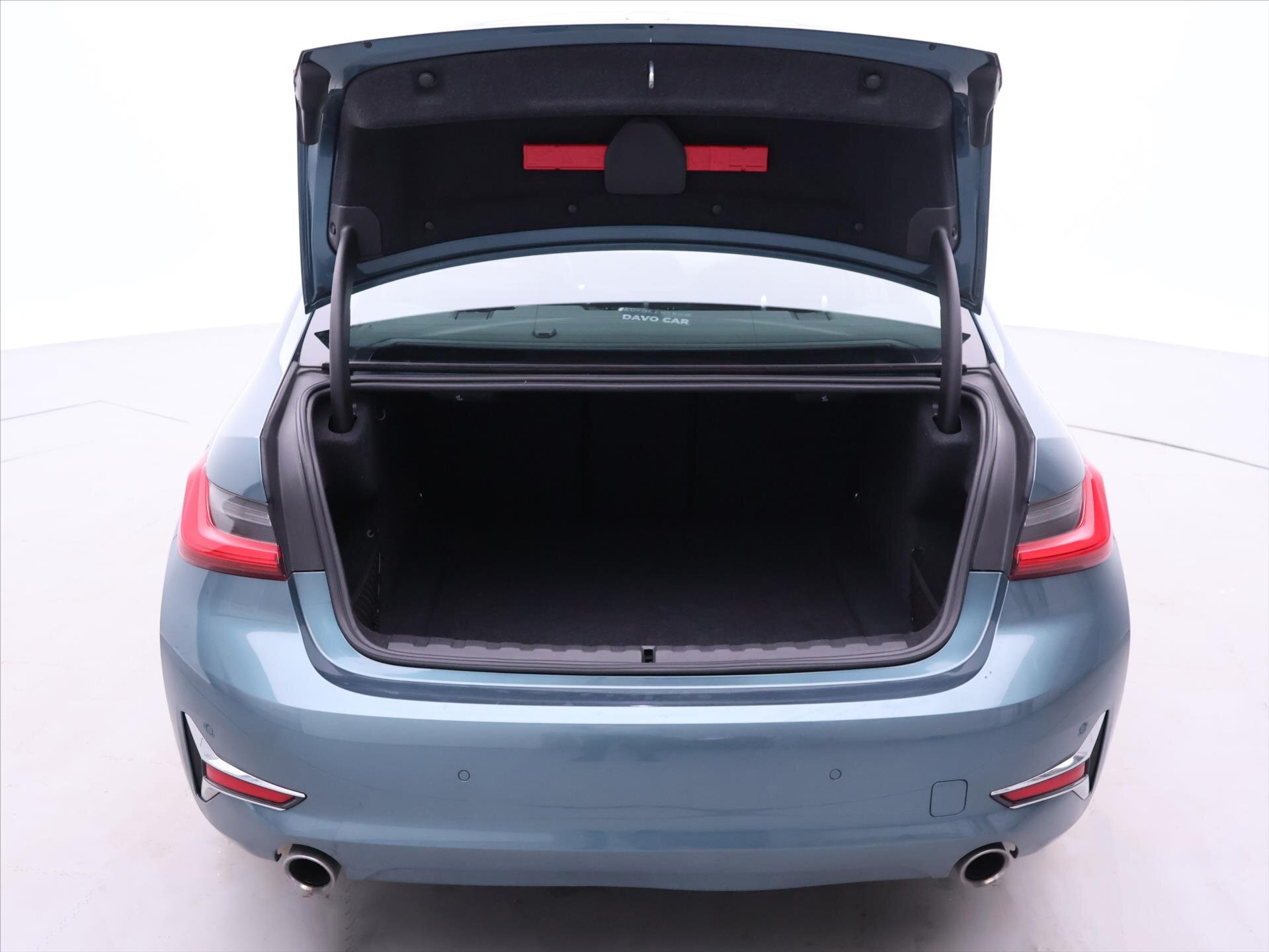 BMW Řada 3 Sedan 3,0 l 195 kw