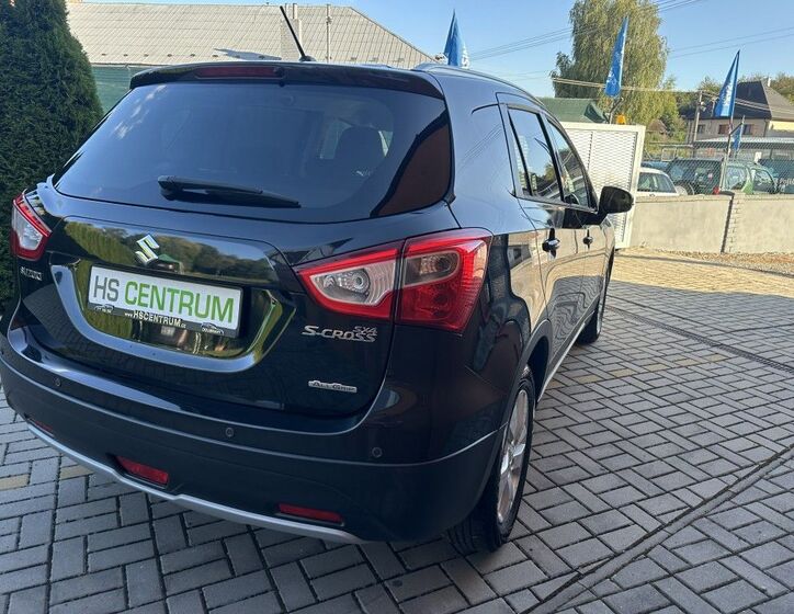 Suzuki SX4 S-Cross 3