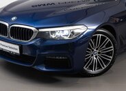 BMW Řada 5 Kombi 3,0 l 195 kw