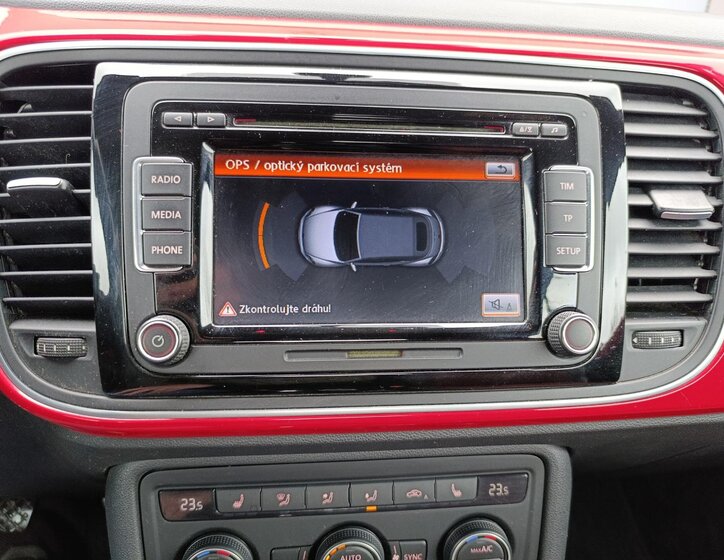 Volkswagen Beetle Kabriolet 1,2 l 77 kw