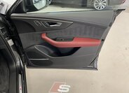 Audi SQ8 SUV 4,0 l 373 kw