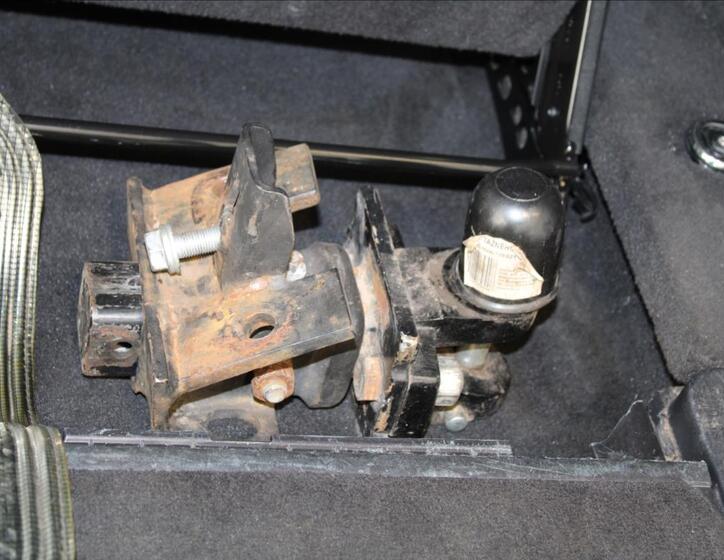 Land Rover Discovery 23