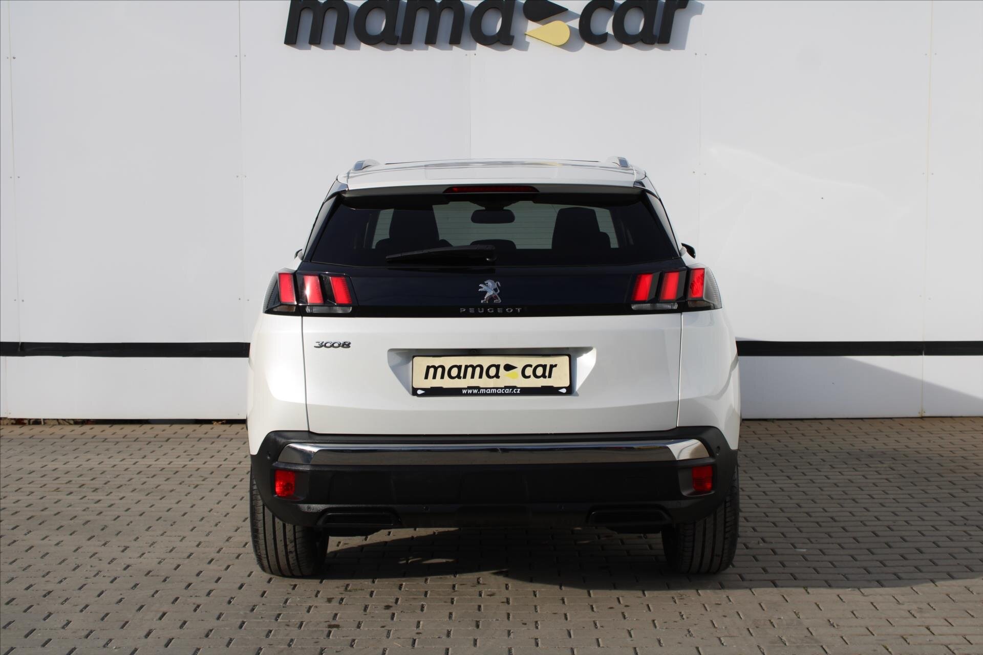 Peugeot 3008 SUV 1,5 l 96 kw
