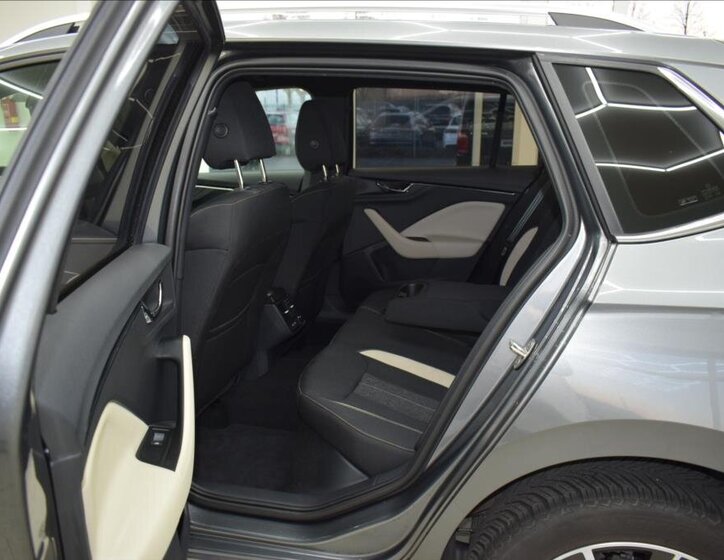 Škoda Kamiq SUV 999,0 81 kw