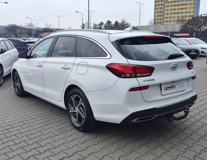 Hyundai i30 Kombi 1,6 l 85 kw