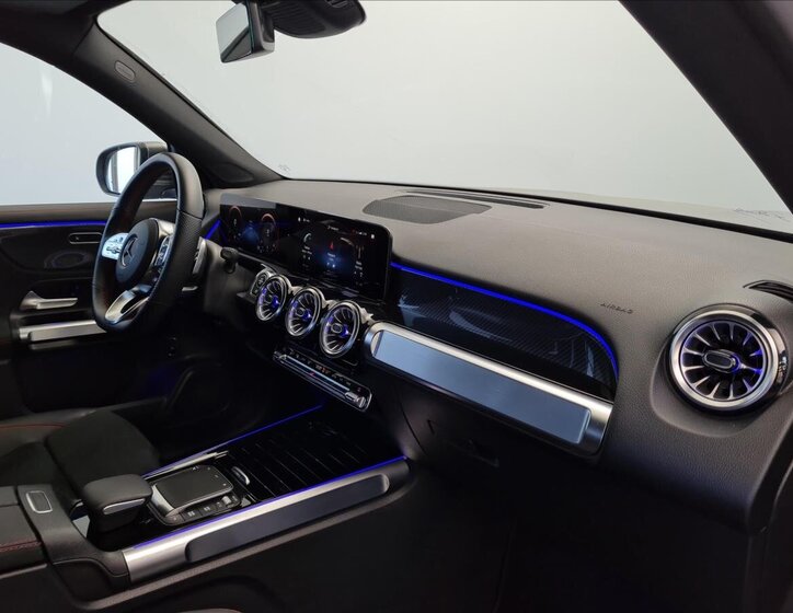 Mercedes-Benz GLB 14