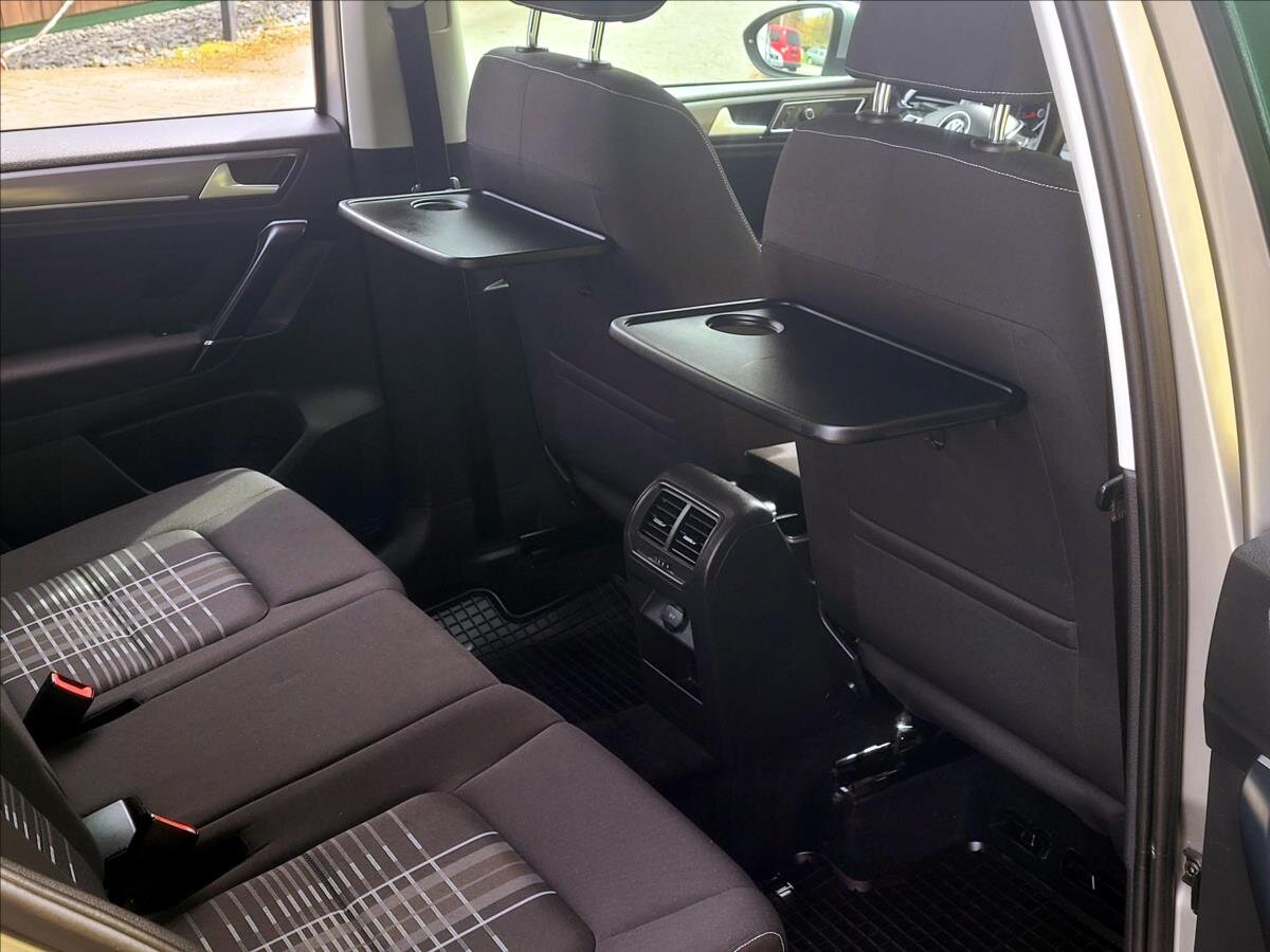 Volkswagen Golf Sportsvan MPV 1,2 l 81 kw