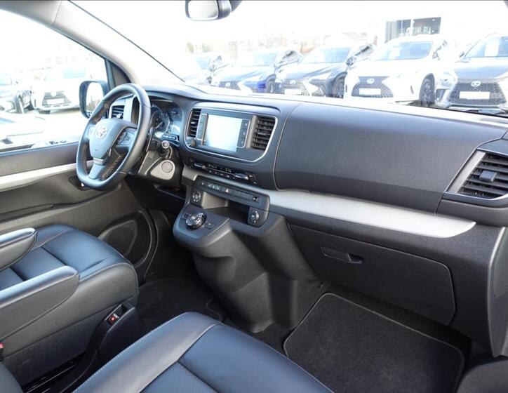 Toyota ProAce Verso 40