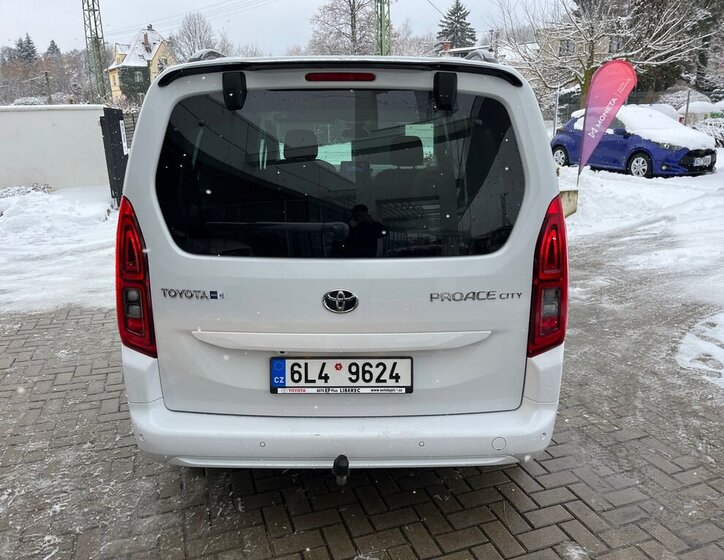 Toyota ProAce City Verso MPV 1,5 l 96 kw