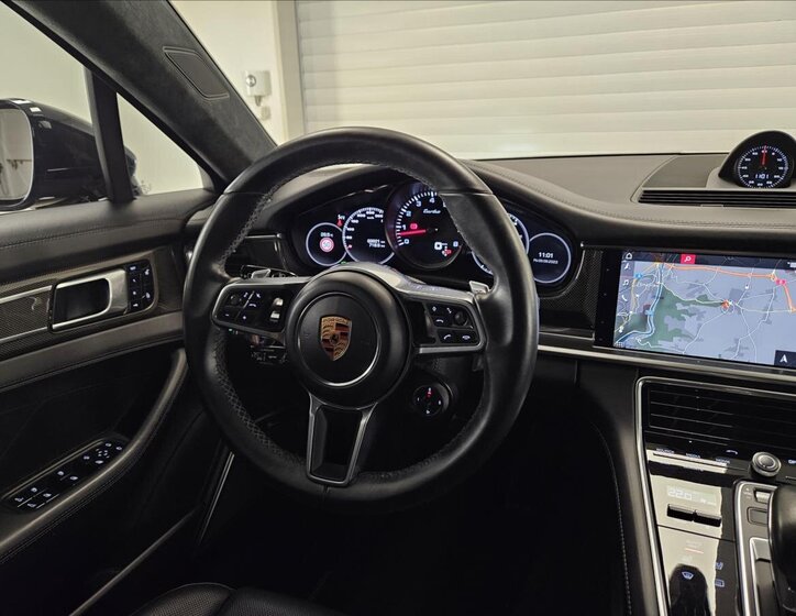 Porsche Panamera Kombi 4,0 l 404 kw