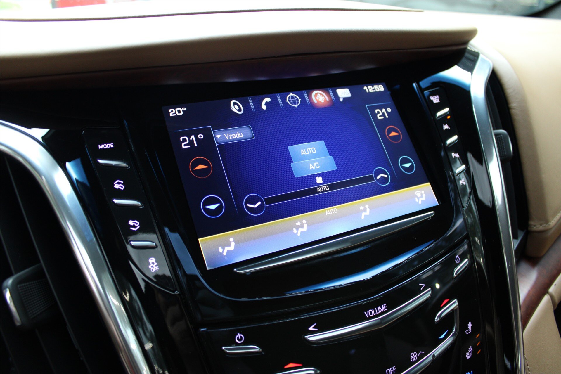 Cadillac Escalade Ostatní 6,2 l 313 kw