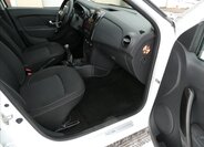 Dacia Logan 23