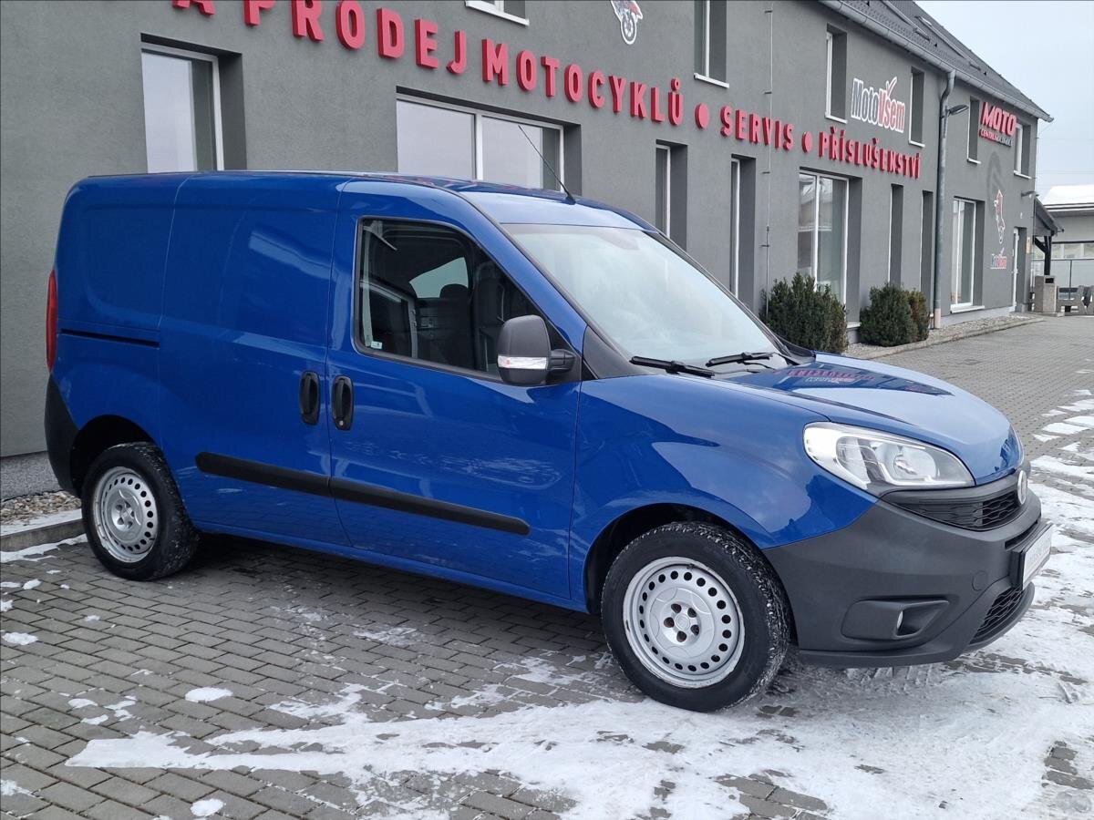 Fiat Dobló cargo Skříň 1,4 l 88 kw
