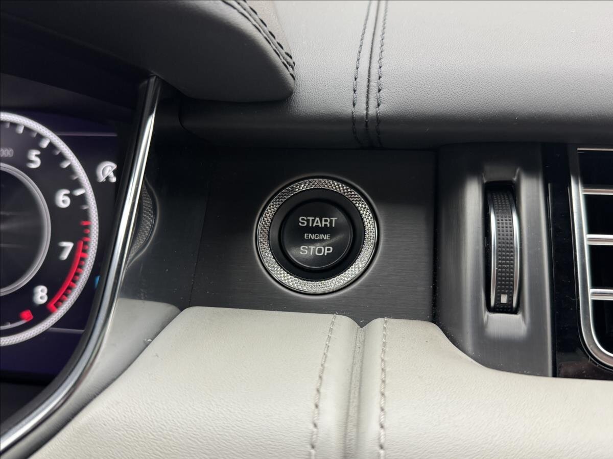 Land Rover Range Rover SUV / Terénní 5,0 l 405 kw