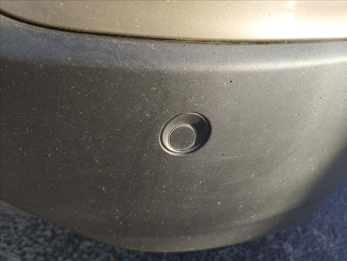 BMW X3 SUV / Terénní 2,0 l 130 kw