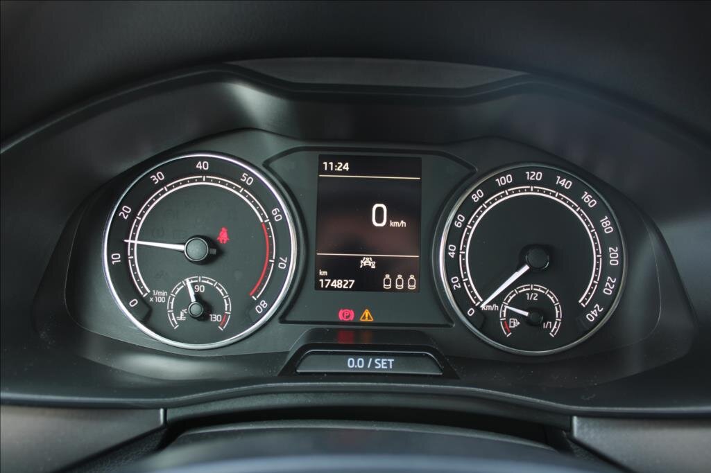 Škoda Scala Hatchback 1,5 l 110 kw