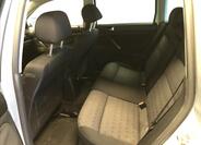 Volkswagen Passat 10