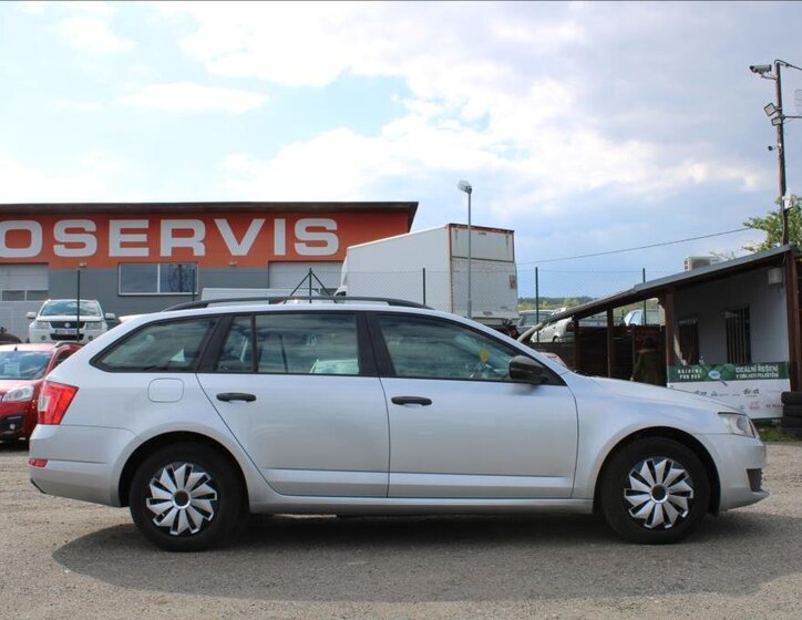 Škoda Octavia Kombi 1,6 l 81 kw