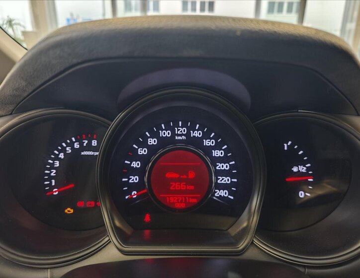 KIA Ceed Hatchback 1,4 l 73 kw