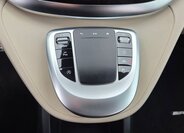 Mercedes-Benz Třídy V 12