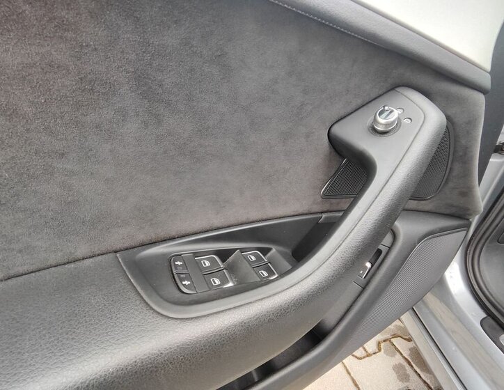 Audi A6 Sedan / Limuzína 3,0 l 200 kw