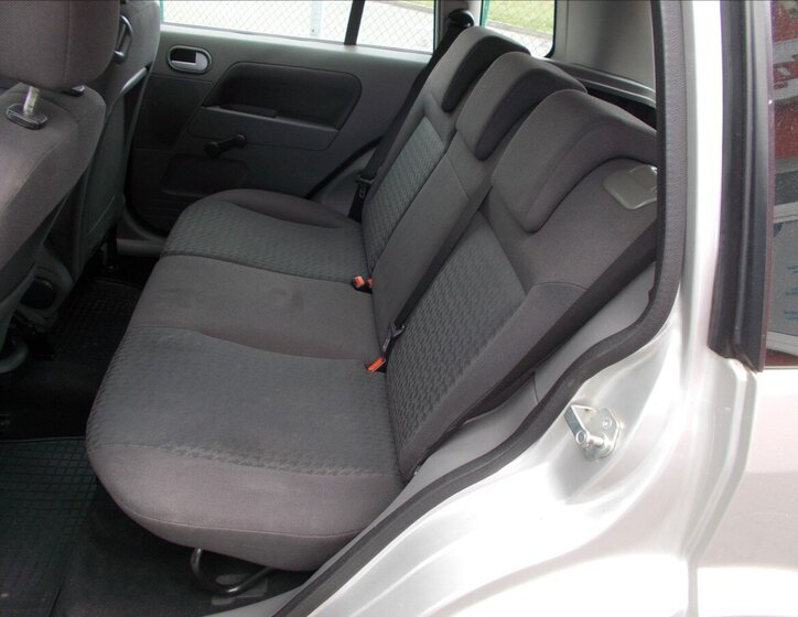 Ford Fusion Hatchback 1,4 l 59 kw