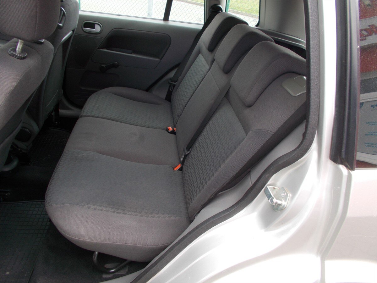 Ford Fusion Hatchback 1,4 l 59 kw