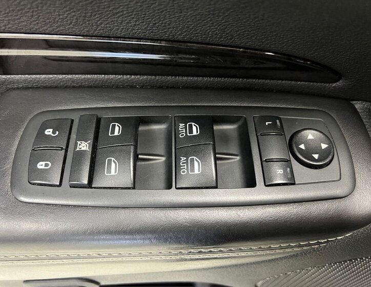 Dodge Durango SUV / Terénní 5,7 l 268 kw