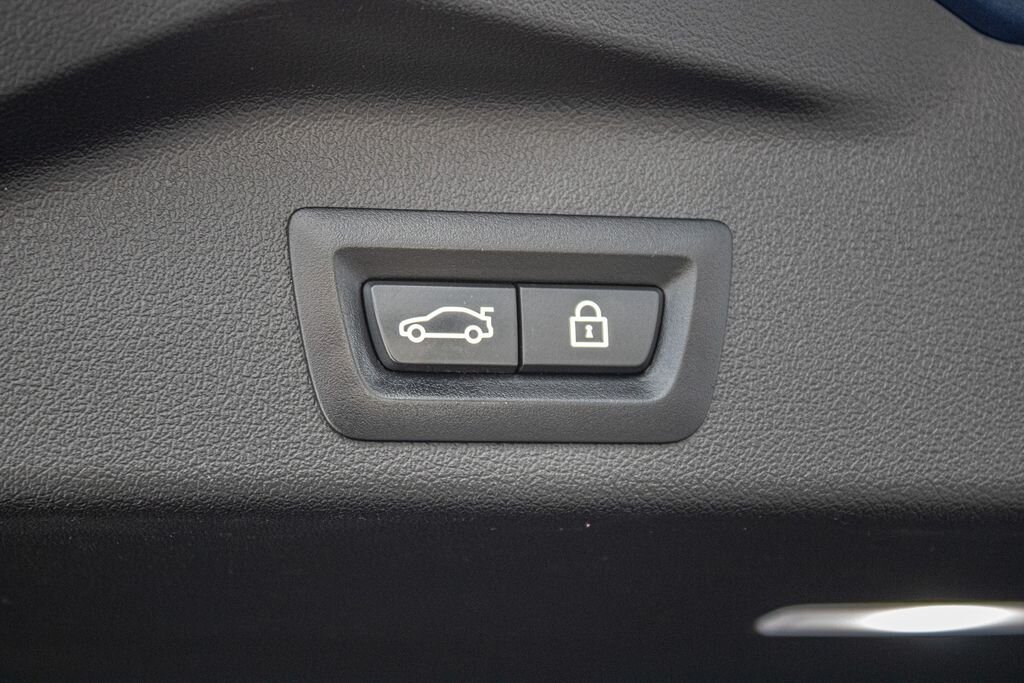 BMW X5 SUV / Terénní 3,0 l 195 kw