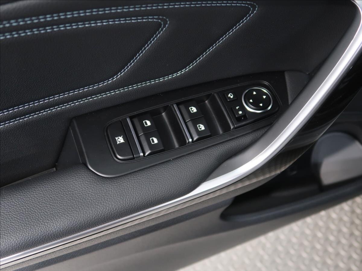 KIA Ceed Hatchback 1,5 l 103 kw