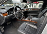 Volkswagen Phaeton 12