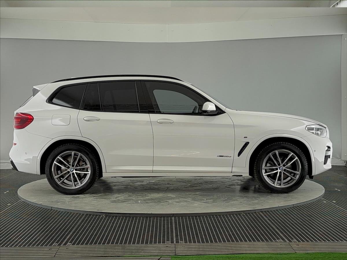 BMW X3 SUV / Terénní 2,0 l 140 kw
