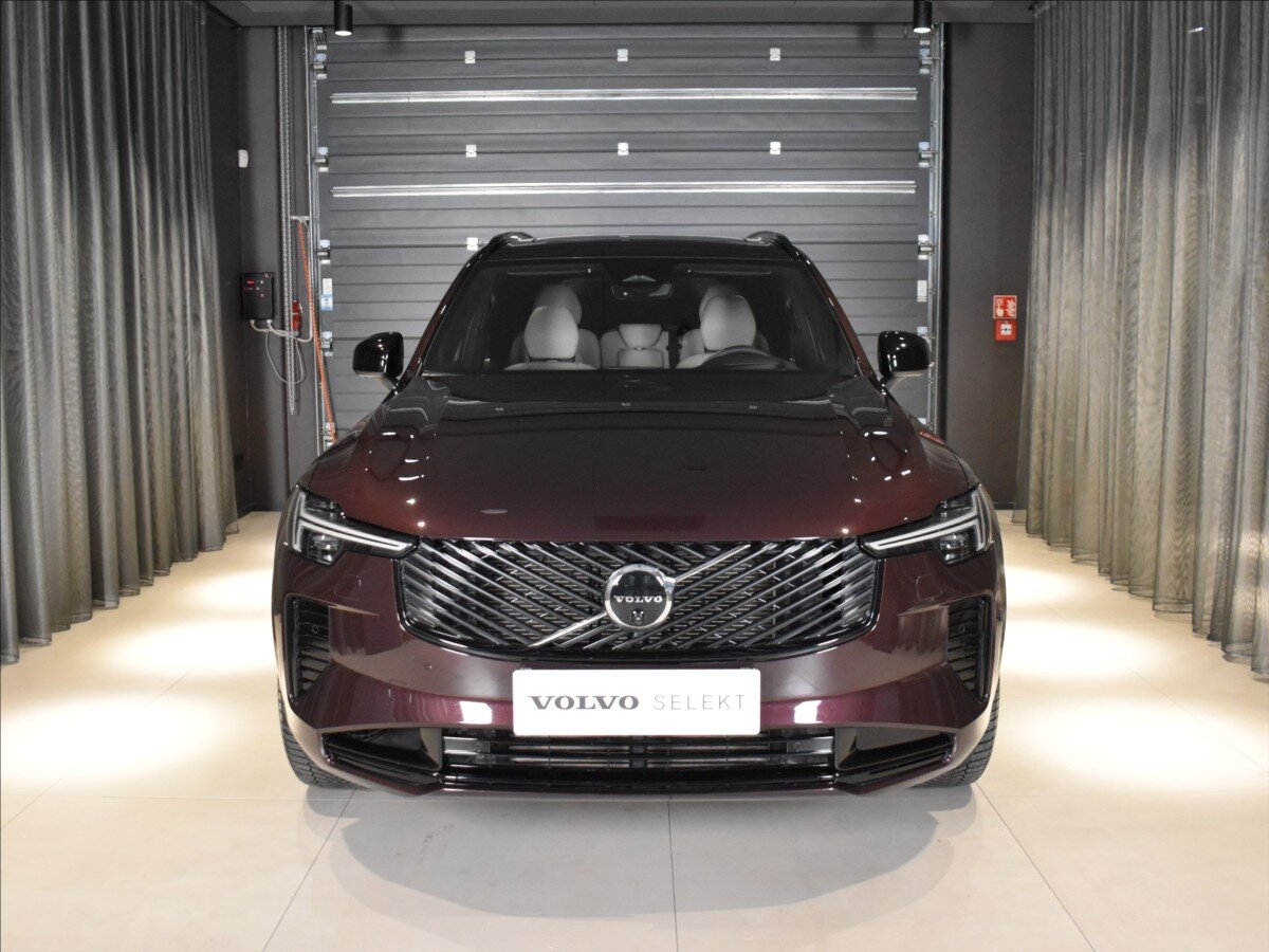 Volvo XC90 SUV 2,0 l 335 kw