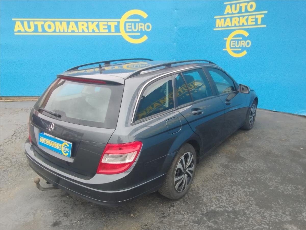 Mercedes-Benz Třídy C Kombi 1,8 l 115 kw