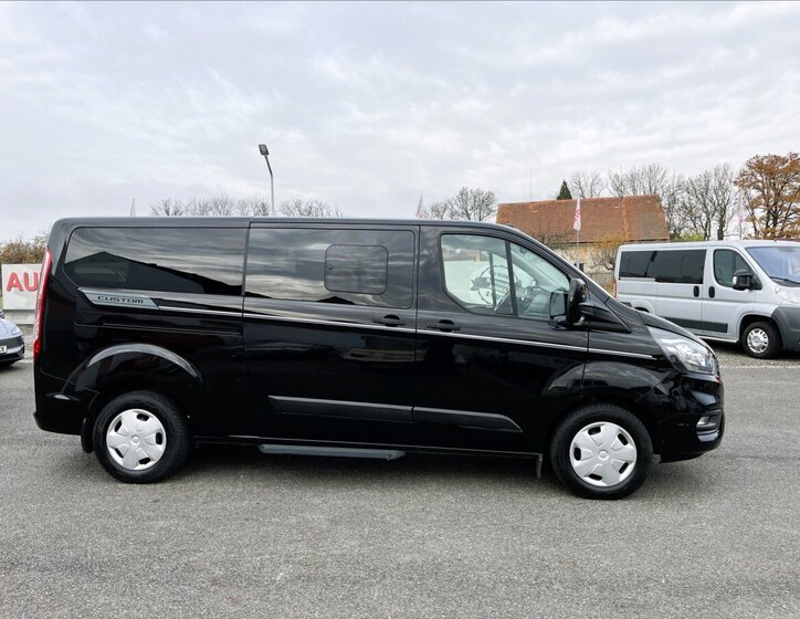 Ford Transit Custom 3