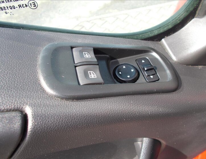 Opel Movano Ostatní 2,3 l 132 kw