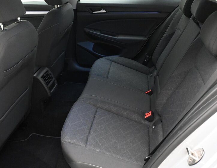 Volkswagen Golf Kombi 2,0 l 110 kw