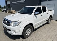 Toyota Hilux 1