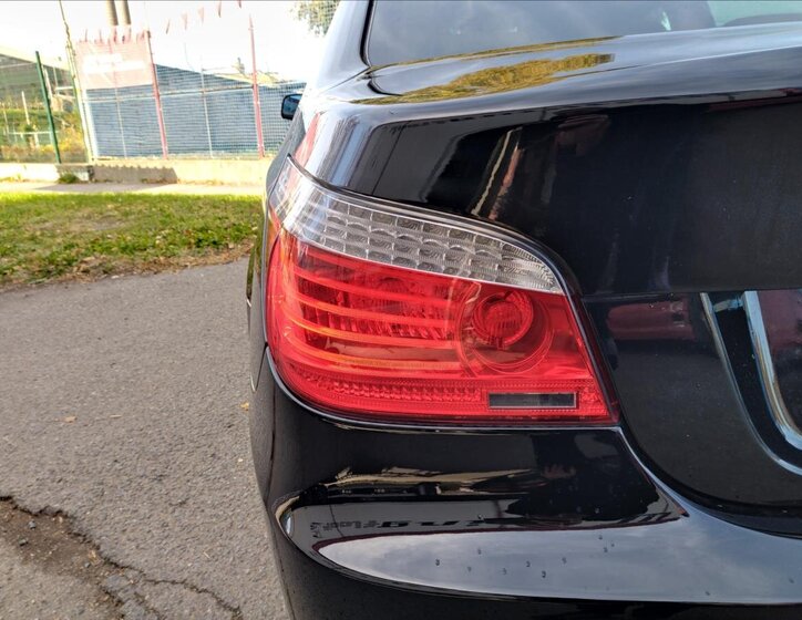 BMW Řada 5 Sedan 2,0 l 120 kw