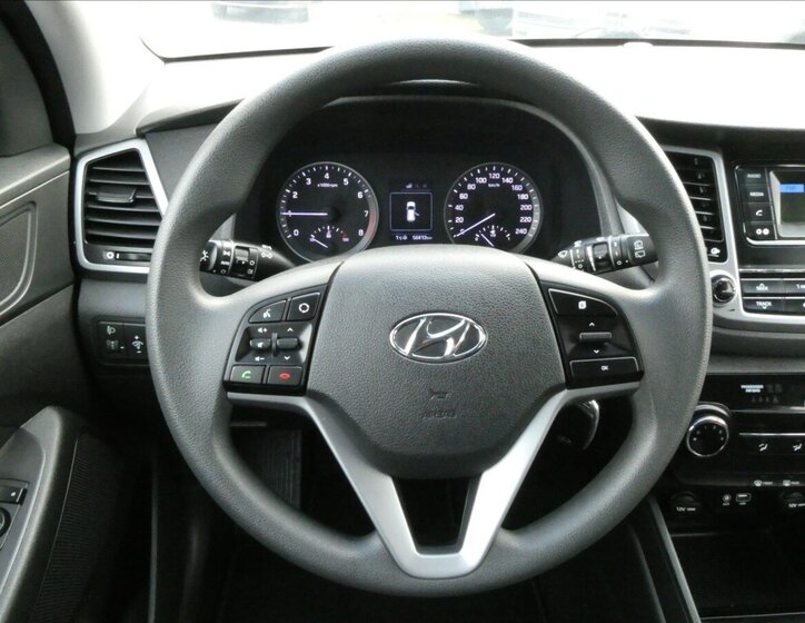 Hyundai Tucson SUV / Terénní 1,6 l 97 kw